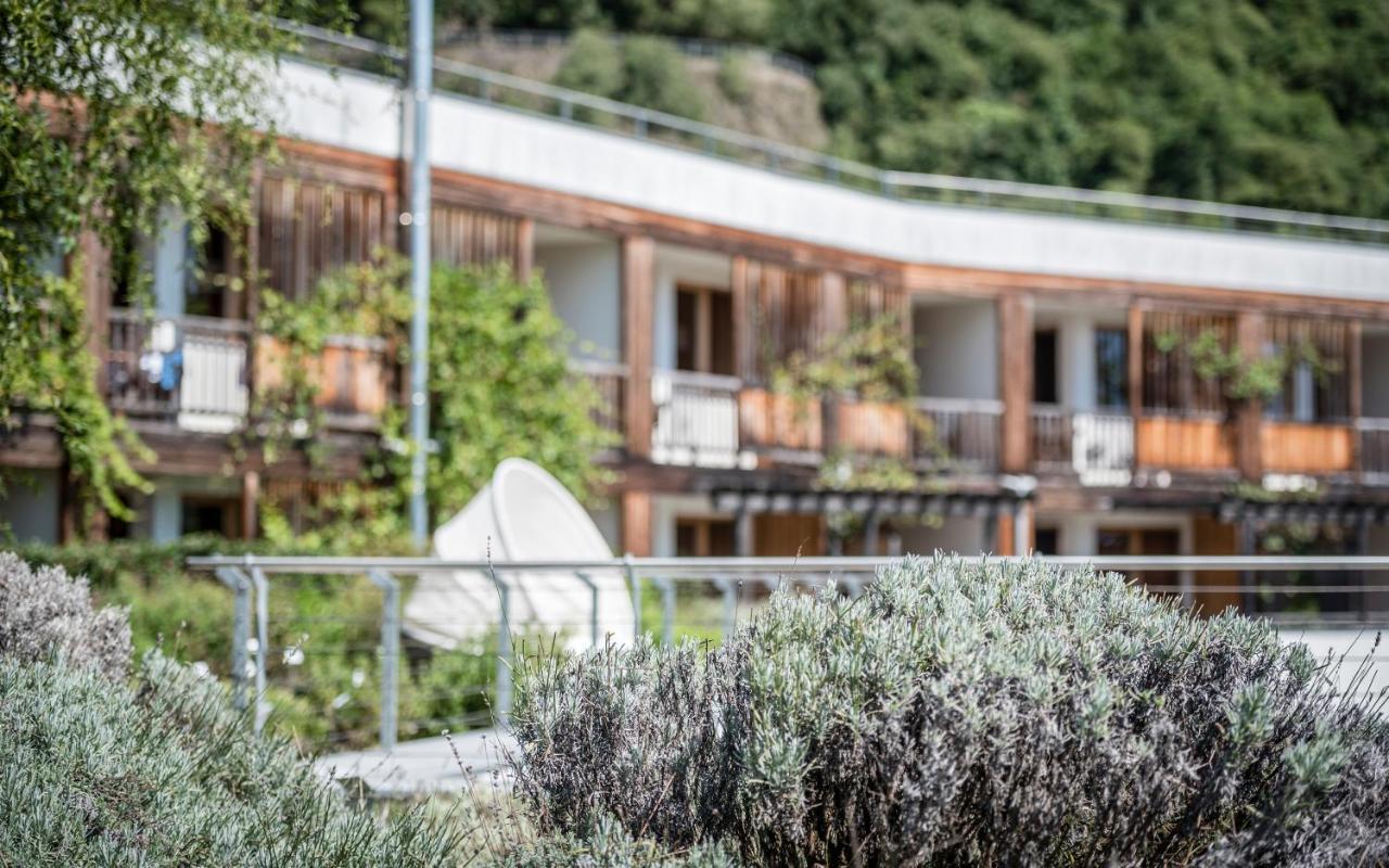 Biohotel Theiner'S Garten Lana Esterno foto